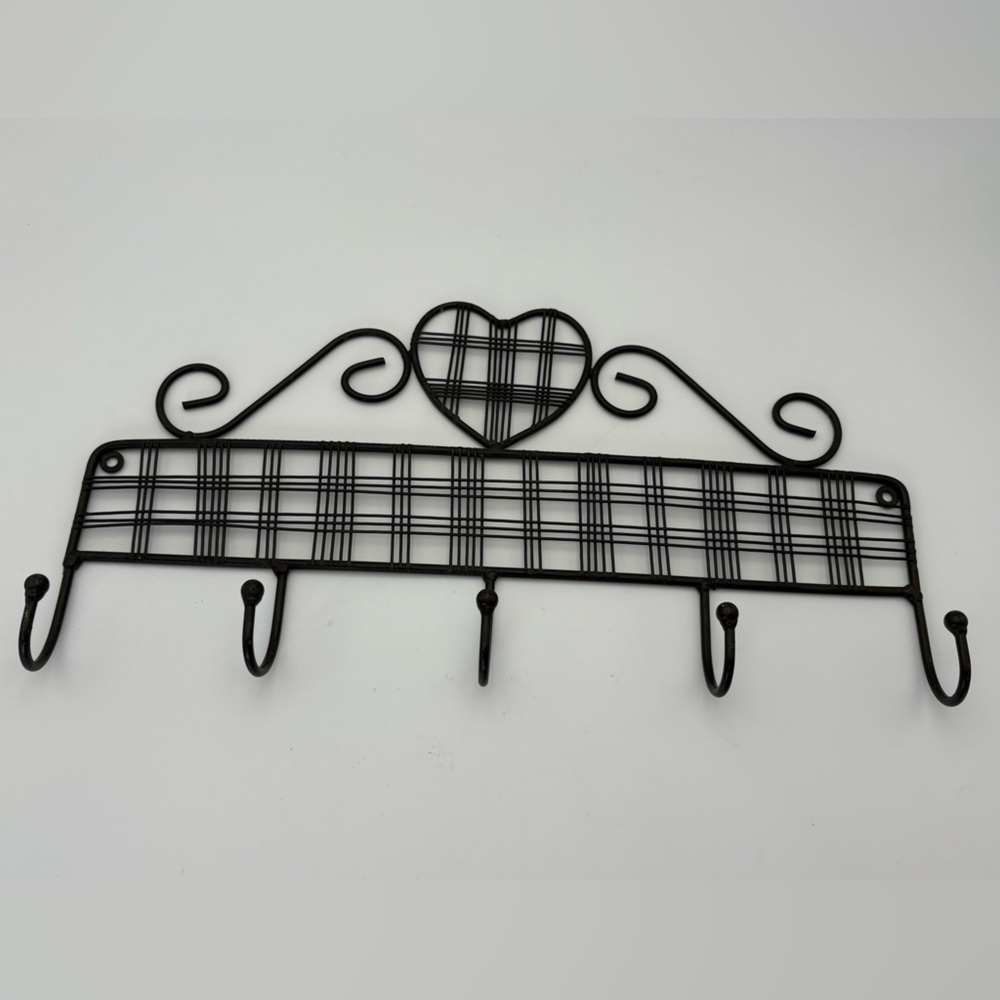 Heart Design Black Metal Wall Hook